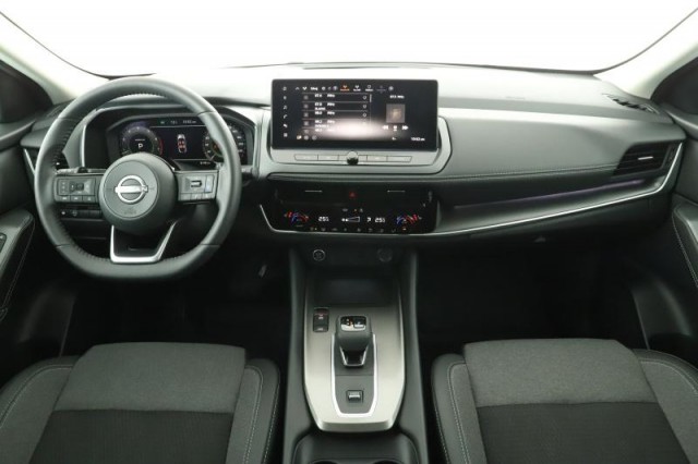 Nissan Qashqai  1.3 DIG-T MHEV N-Connecta