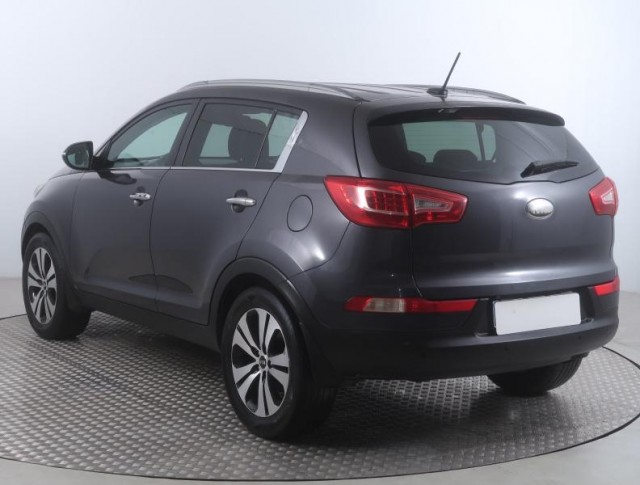 Kia Sportage  2.0 CRDi 
