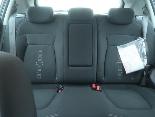 Kia Sportage  2.0 CRDi 