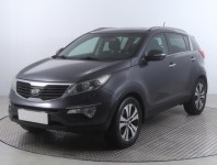 Kia Sportage  2.0 CRDi 