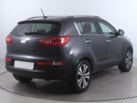 Kia Sportage  2.0 CRDi 