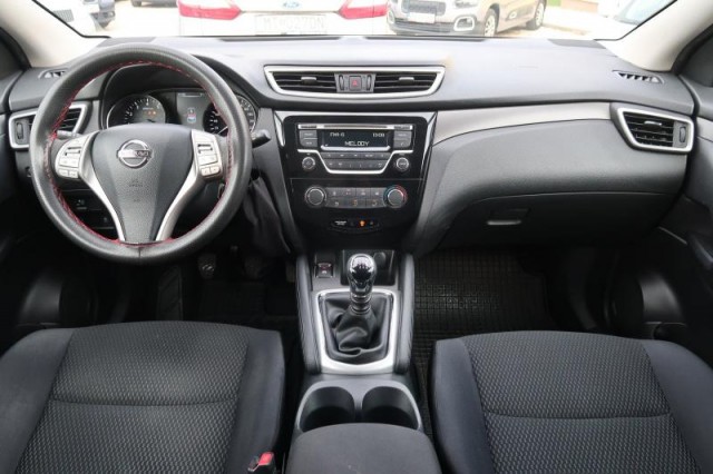 Nissan Qashqai  1.2 DIG-T 