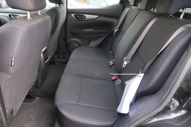 Nissan Qashqai  1.2 DIG-T 