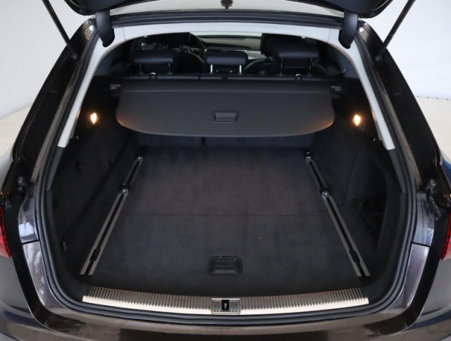 Audi A6 Allroad  3.0 TDI 