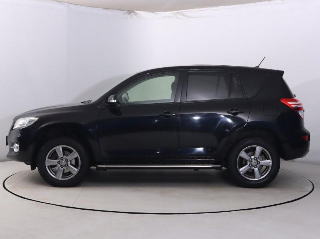 Toyota RAV 4  2.0 VVT-i 