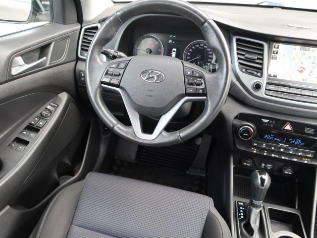 Hyundai Tucson  1.7 CRDi 