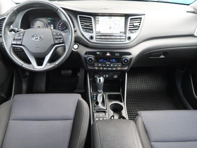 Hyundai Tucson  1.7 CRDi 