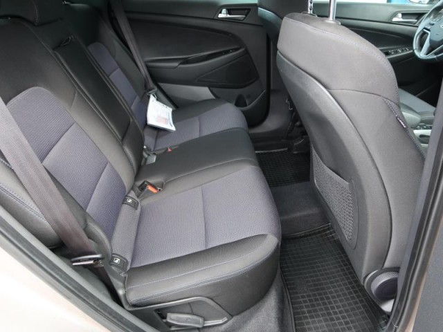 Hyundai Tucson  1.7 CRDi 