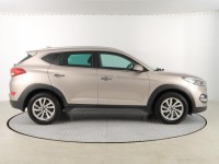 Hyundai Tucson  1.7 CRDi 