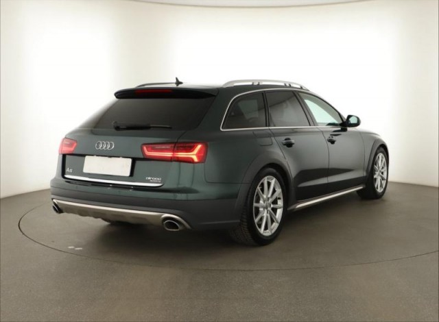 Audi A6 Allroad  3.0 TDI 