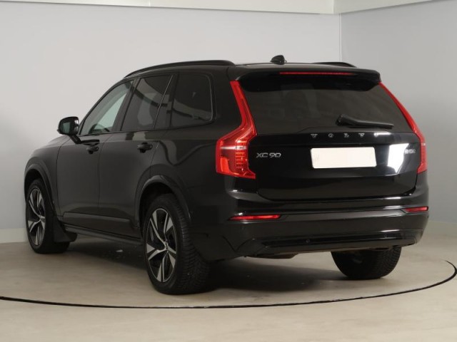 Volvo XC90  B5 AWD R-Design