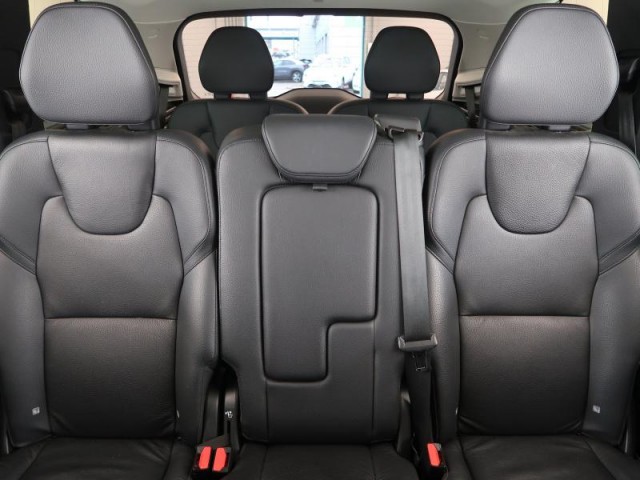 Volvo XC90  B5 AWD R-Design