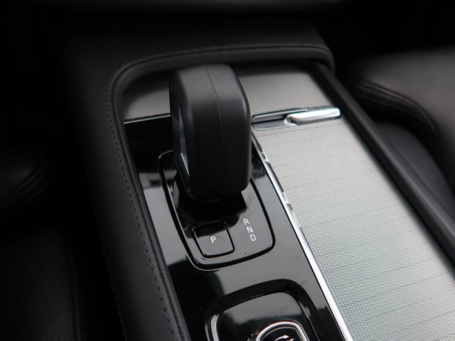 Volvo XC90  B5 AWD R-Design