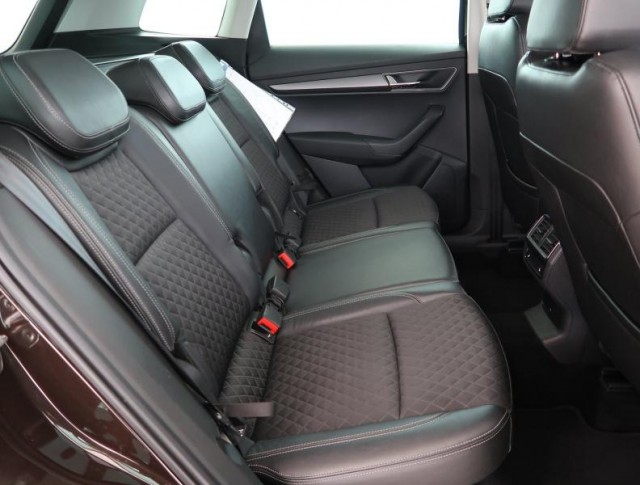 Škoda Karoq  1.5 TSI Style