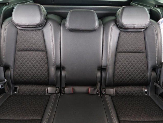 Škoda Karoq  1.5 TSI Style