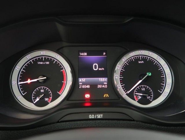 Škoda Karoq  1.5 TSI Style