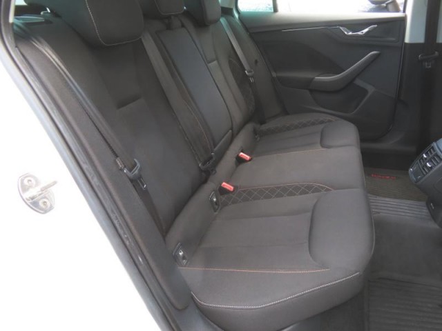 Škoda Kamiq  1.0 TSI 