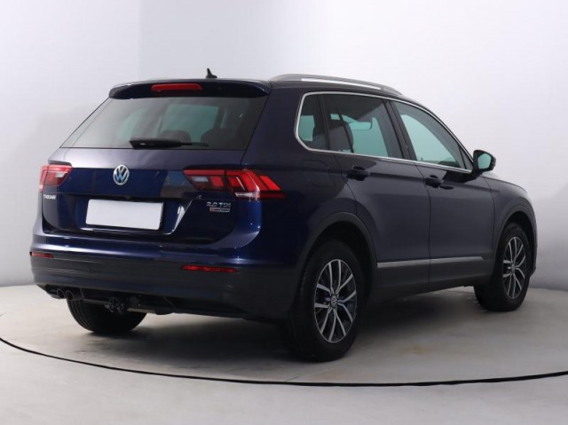 Volkswagen Tiguan  2.0 TDI 