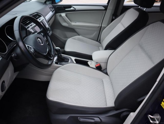 Volkswagen Tiguan  2.0 TDI 