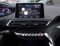 Peugeot 3008  1.6 PureTech 