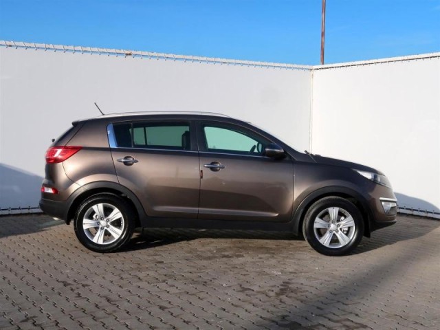 Kia Sportage  1.7 CRDi 