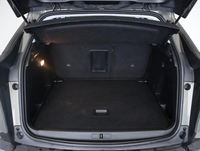 Peugeot 3008  1.5 BlueHDi 