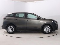 Peugeot 3008  1.5 BlueHDi 