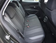 Peugeot 3008  1.5 BlueHDi 