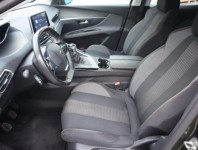 Peugeot 3008  1.5 BlueHDi 