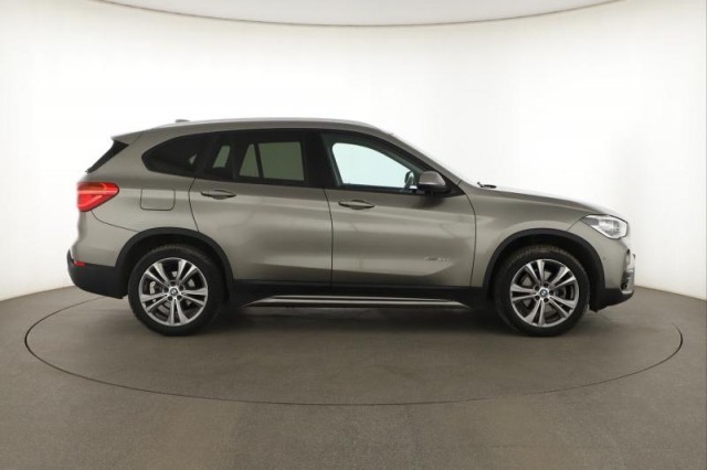 BMW X1  xDrive18d 