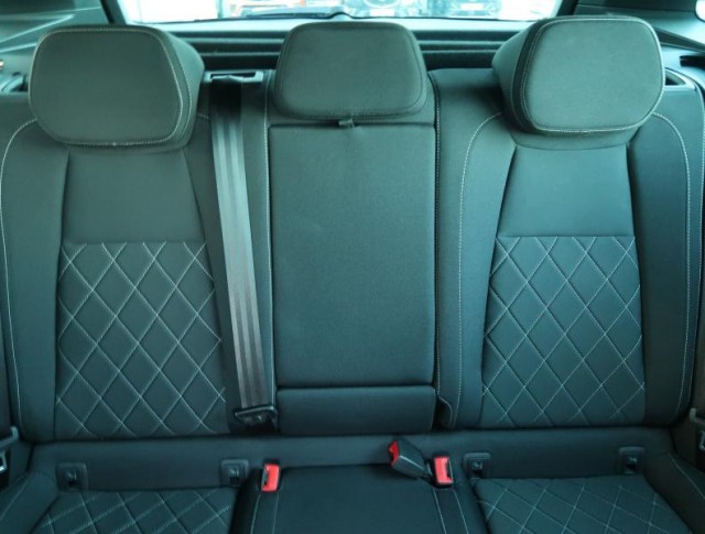 Škoda Karoq  1.5 TSI Sportline