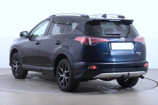 Toyota RAV 4  2.0 VVT-i 