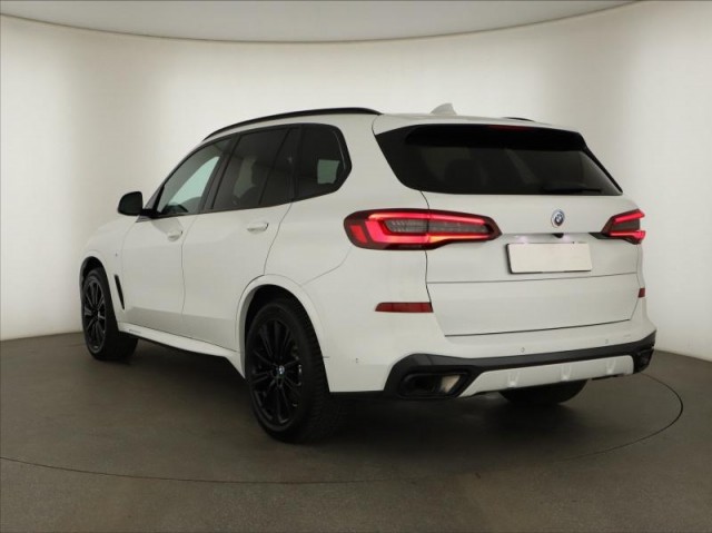 BMW X5  xDrive25d M Paket