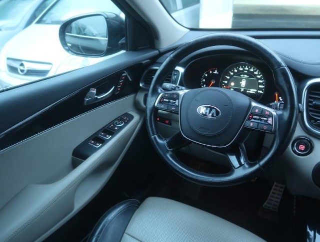 Kia Sorento  2.2 CRDi Platinum