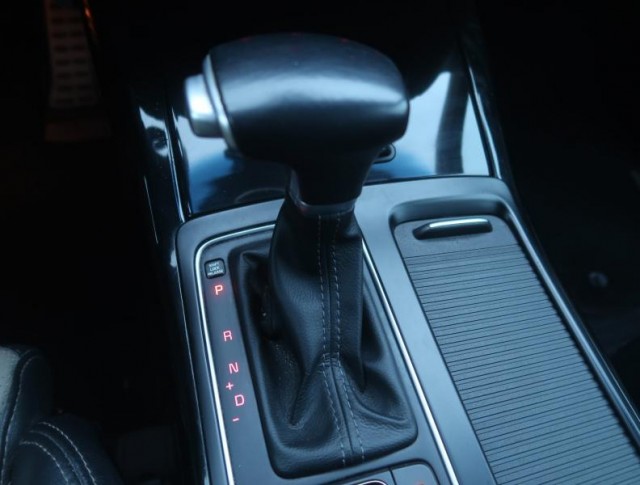 Kia Sorento  2.2 CRDi Platinum