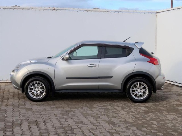 Nissan Juke  1.6 i Acenta