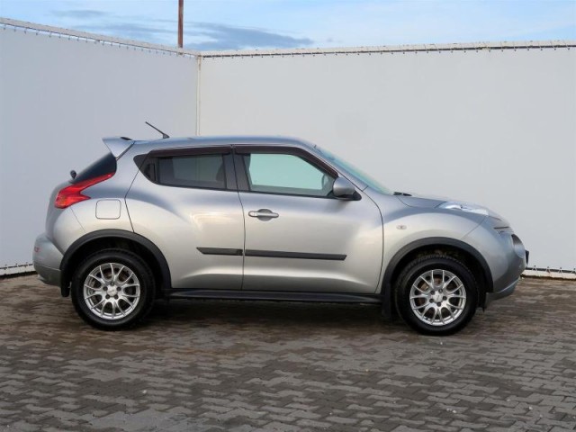 Nissan Juke  1.6 i Acenta