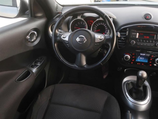 Nissan Juke  1.6 i Acenta