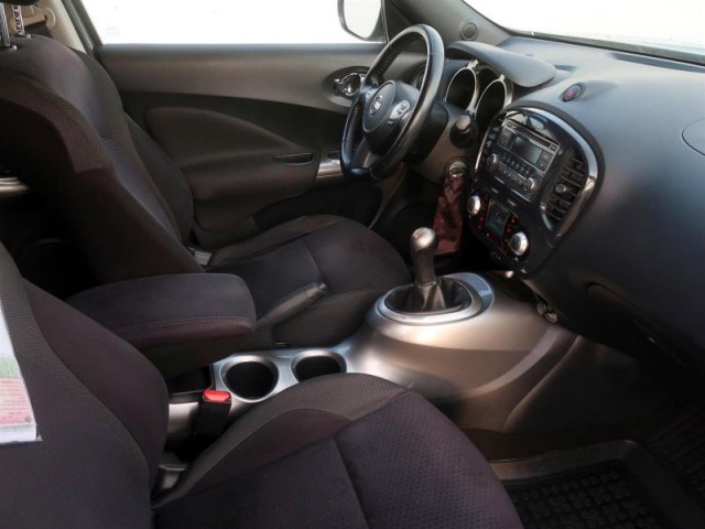 Nissan Juke  1.6 i Acenta