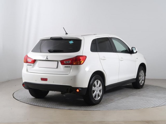 Mitsubishi ASX  1.6 MIVEC 