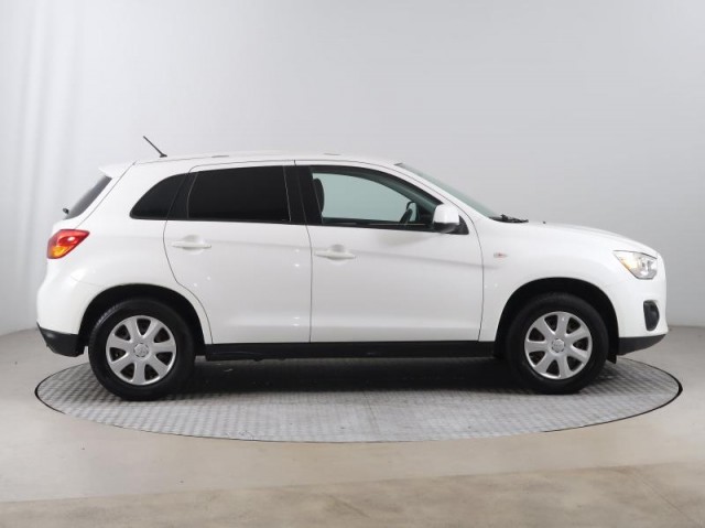 Mitsubishi ASX  1.6 MIVEC 