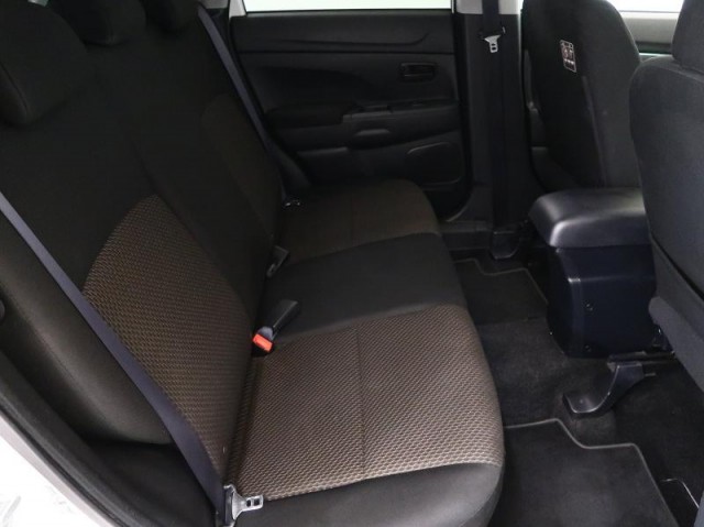 Mitsubishi ASX  1.6 MIVEC 