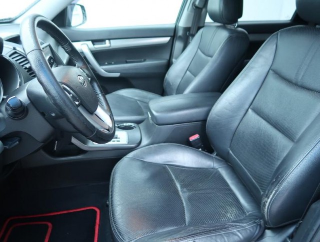 Kia Sorento  2.4 Comfort