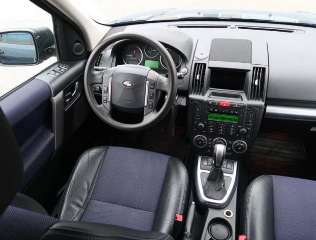 Land Rover Freelander  2.2 TD4 SE