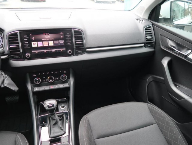 Škoda Karoq  1.5 TSI Ambition