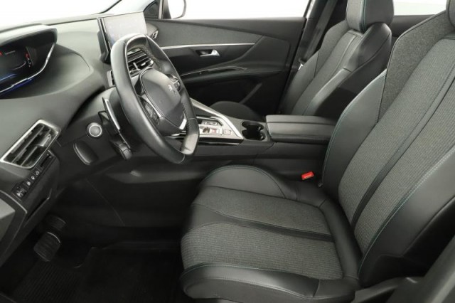 Peugeot 3008  1.2 PureTech 