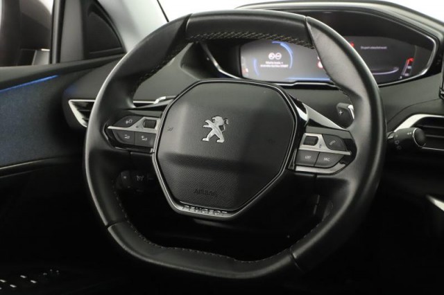 Peugeot 3008  1.2 PureTech 