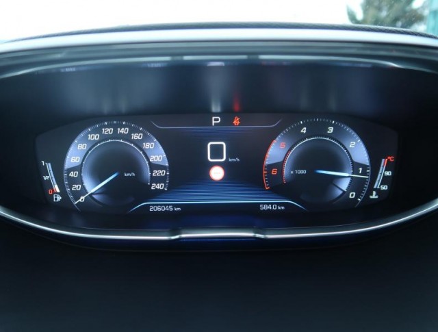 Peugeot 3008  1.6 BlueHDi Family