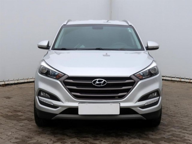 Hyundai Tucson  1.6 T-GDI Family