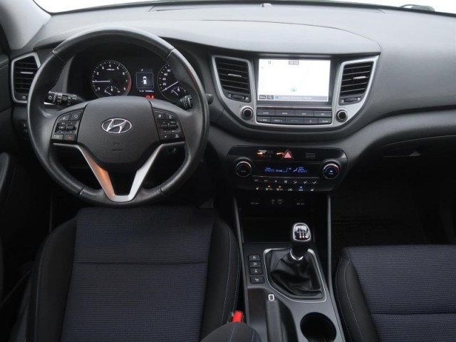 Hyundai Tucson  1.6 T-GDI Family
